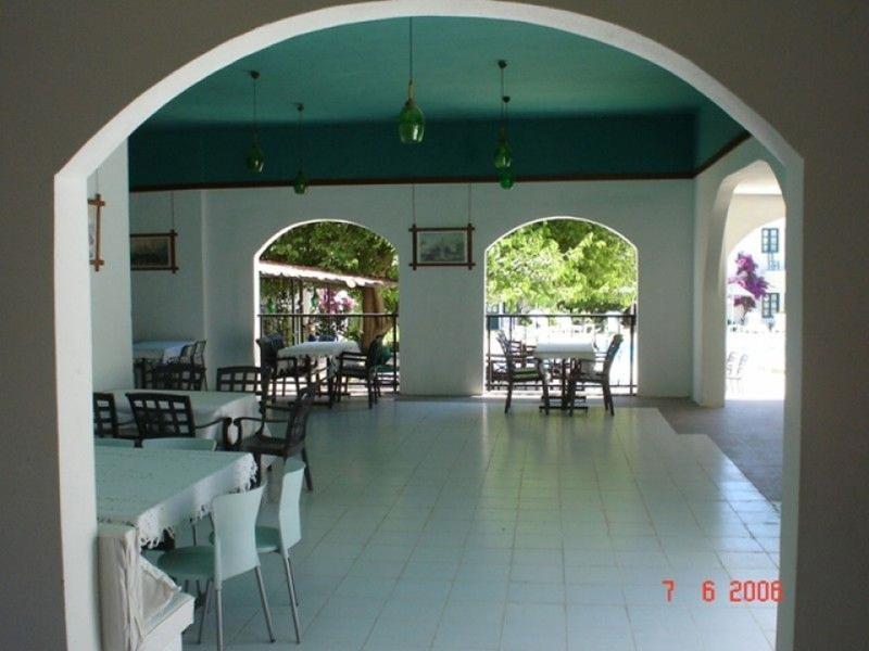 Safir Hotel Bitez Esterno foto