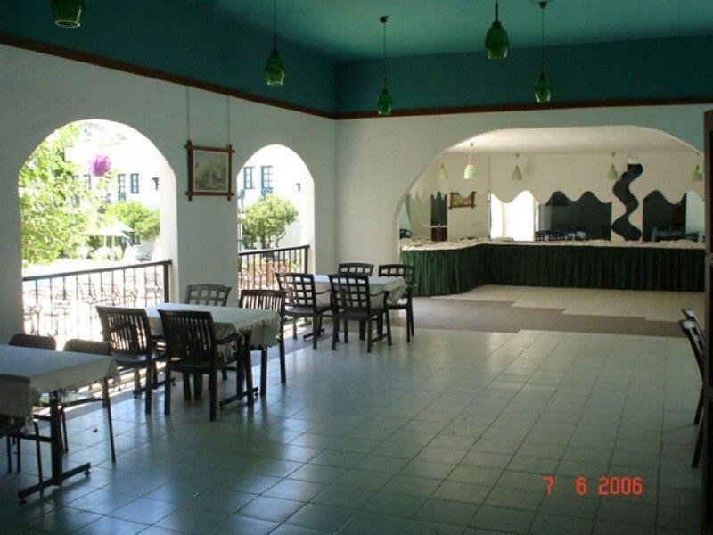 Safir Hotel Bitez Esterno foto